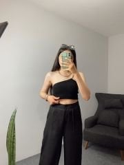Tek Omuz Boncuk Askılı Siyah Triko Crop Body