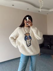 Krem Ayıcık Nakışlı Kazak