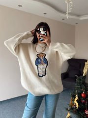 Krem Ayıcık Nakışlı Kazak