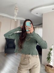 Yeşil Yıkamalı Yırtık Detaylı Kazak