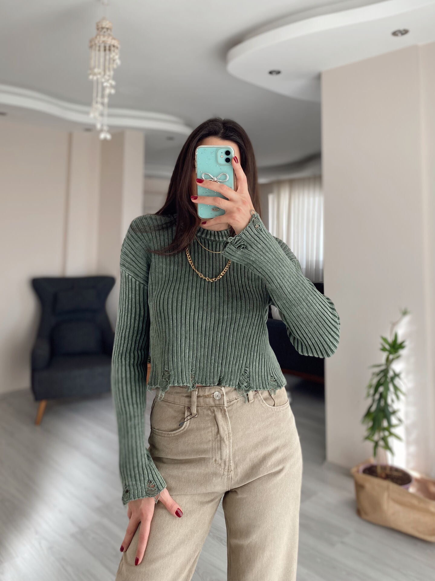 Yeşil Yıkamalı Yırtık Detaylı Kazak