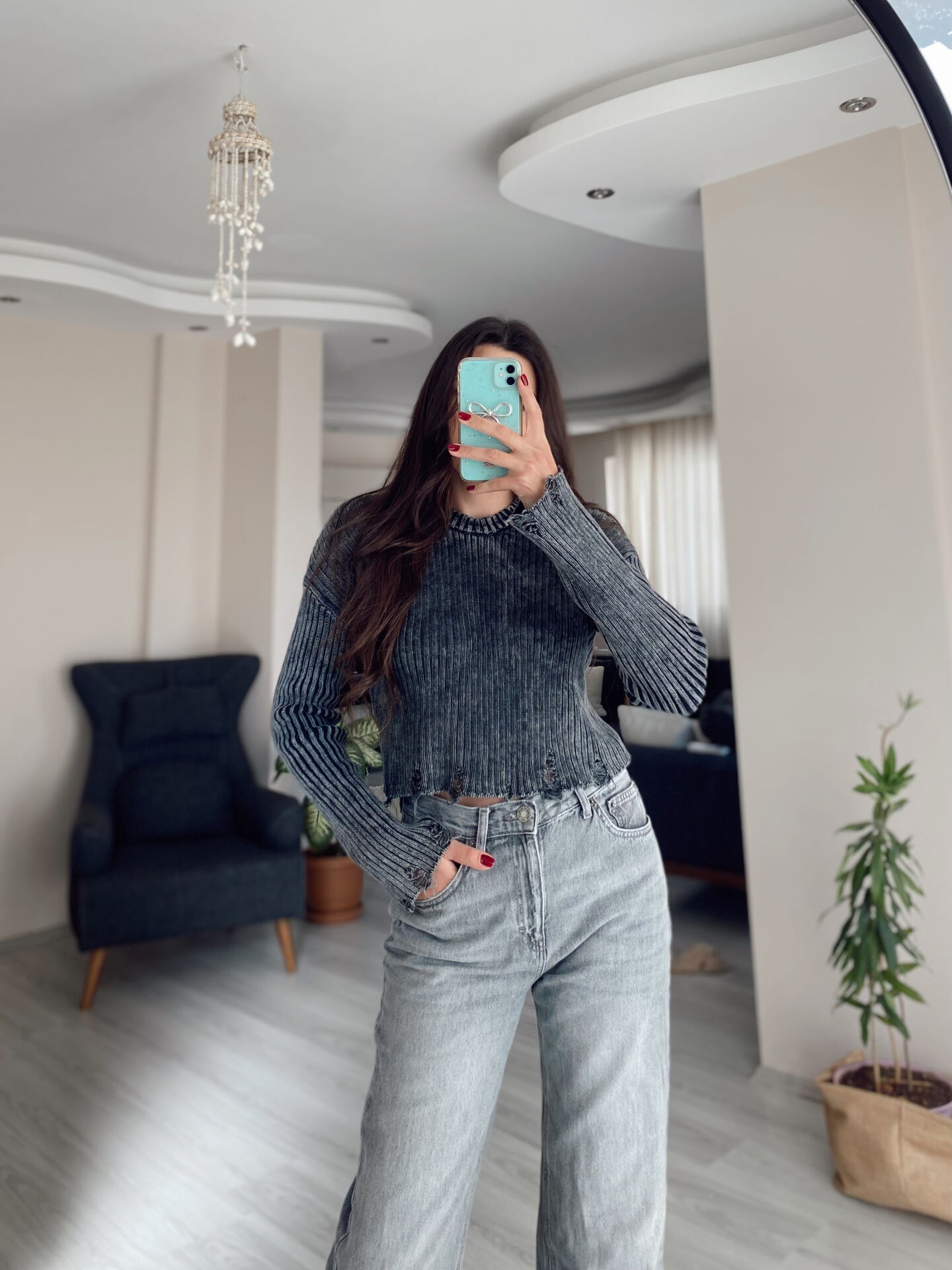 Antrasit Yıkamalı Yırtık Detaylı Kazak