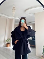Oversize Astarlı Kısa Trençkot