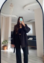 Oversize Astarlı Kısa Trençkot